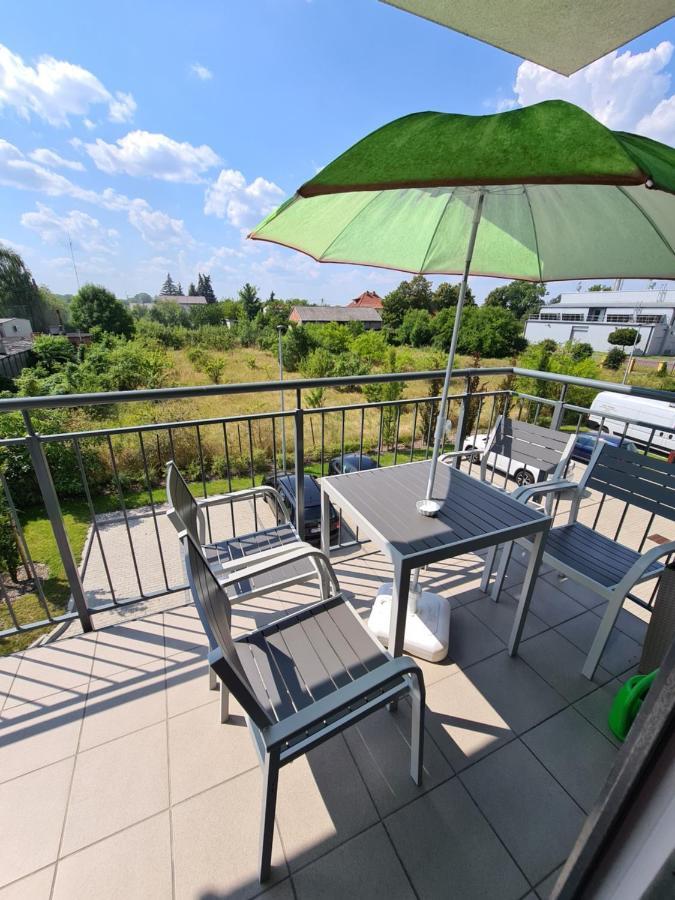 Lifestyle Apartments -Zielony Uniejow "Prywatne Kapiele Termalne" Kültér fotó