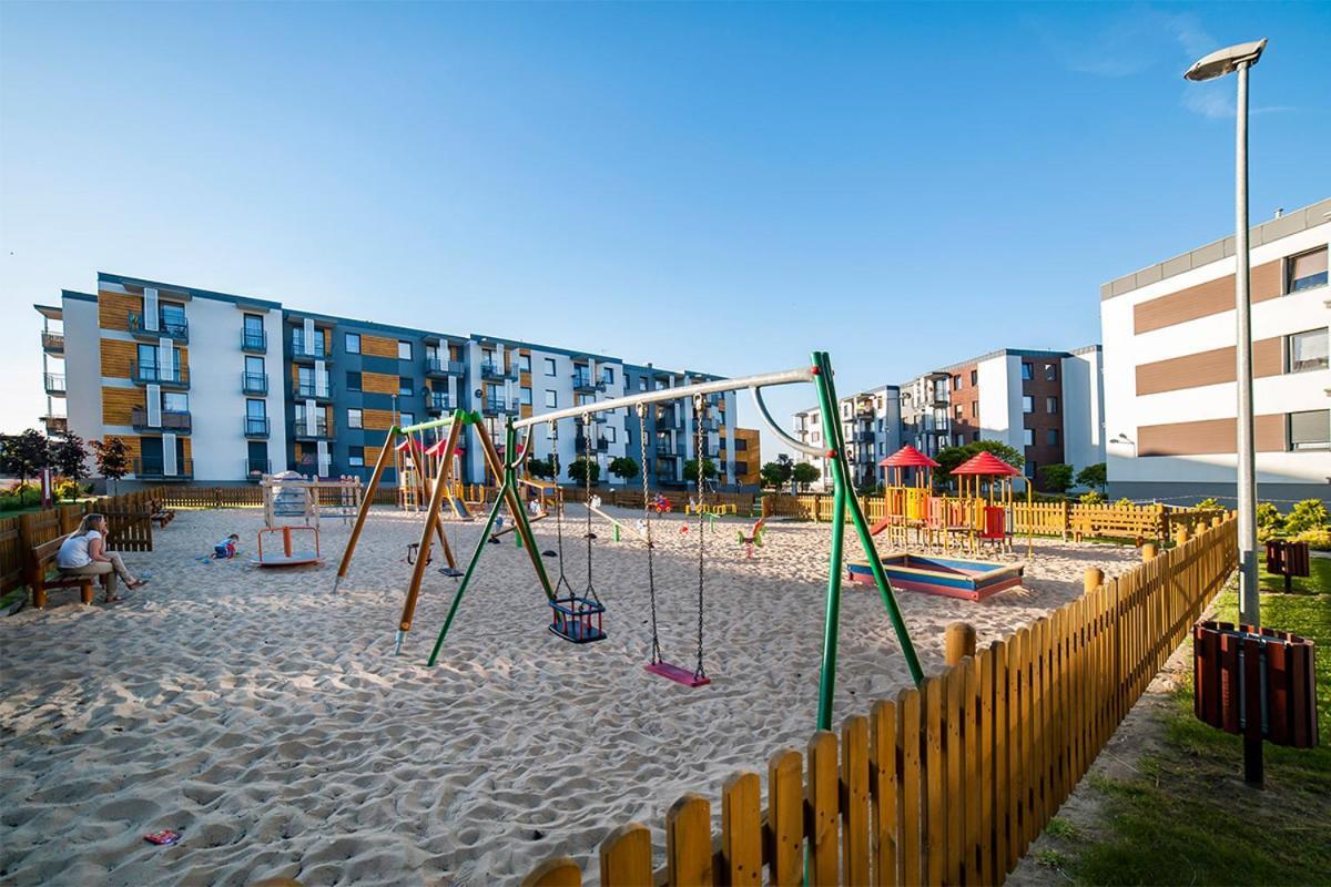 Lifestyle Apartments -Zielony Uniejow "Prywatne Kapiele Termalne" Kültér fotó